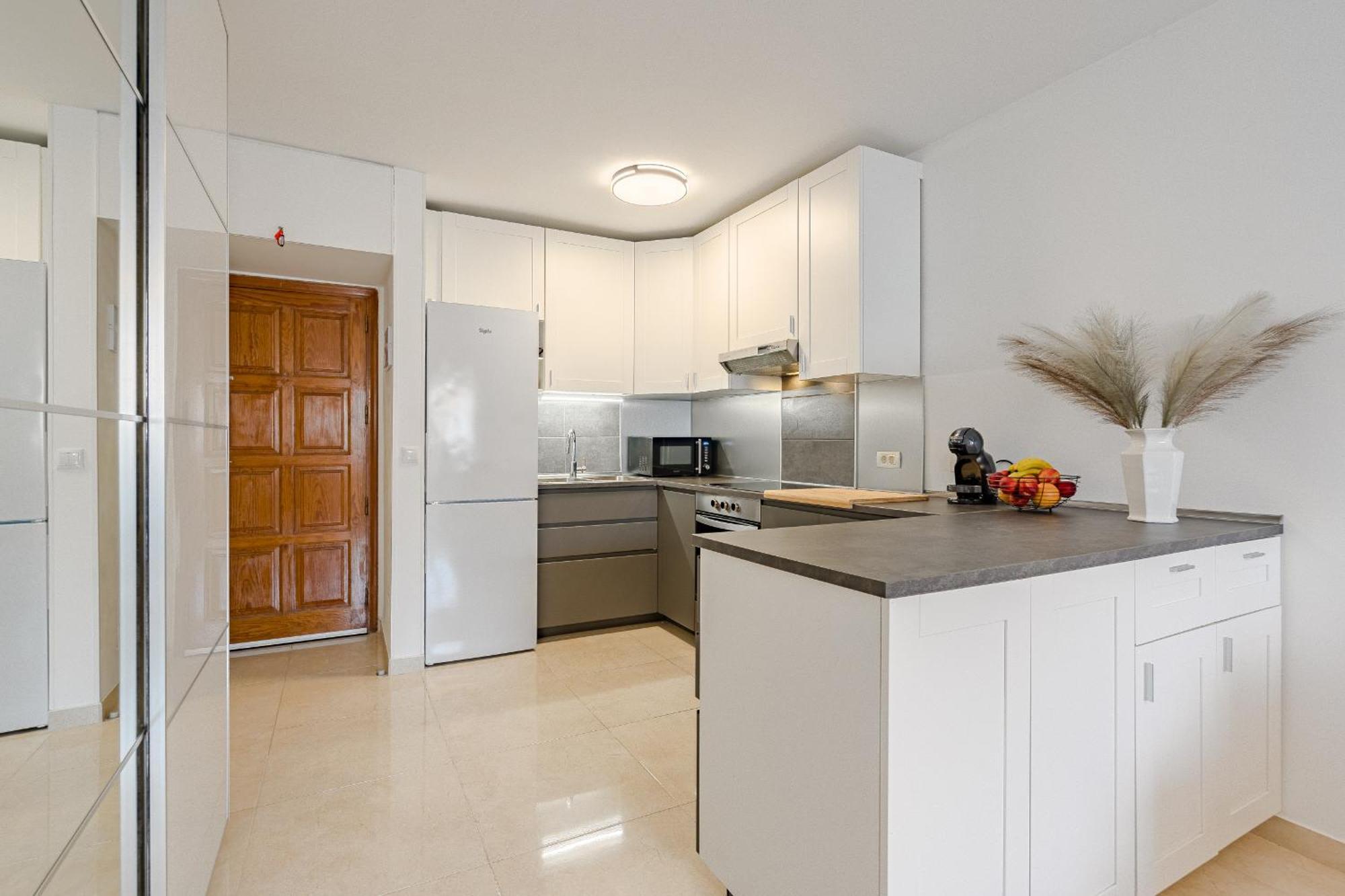 Verodal 2 Bedroom Apartment In Los Cristianos 아로나 외부 사진